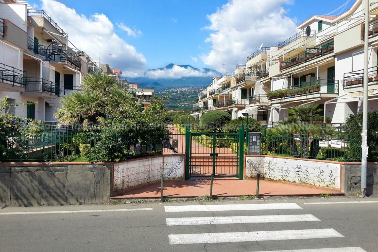 Stella Marina Διαμέρισμα Mascali Εξωτερικό φωτογραφία